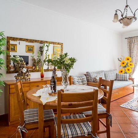 Elegant Sea View Apartment Nazaré Kültér fotó