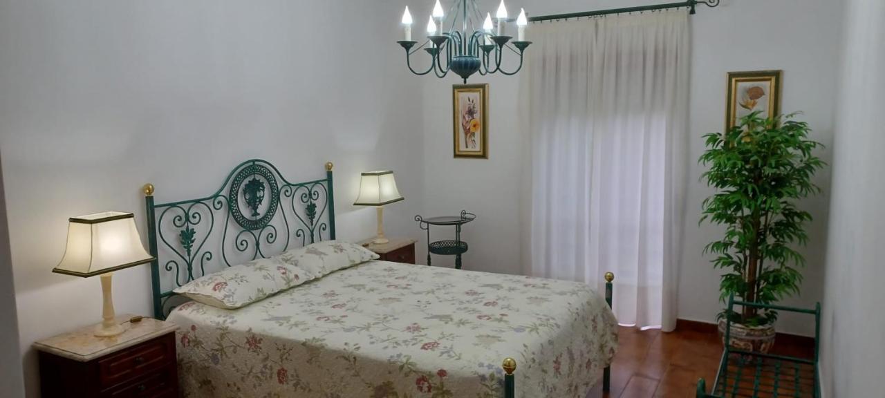 Elegant Sea View Apartment Nazaré Kültér fotó