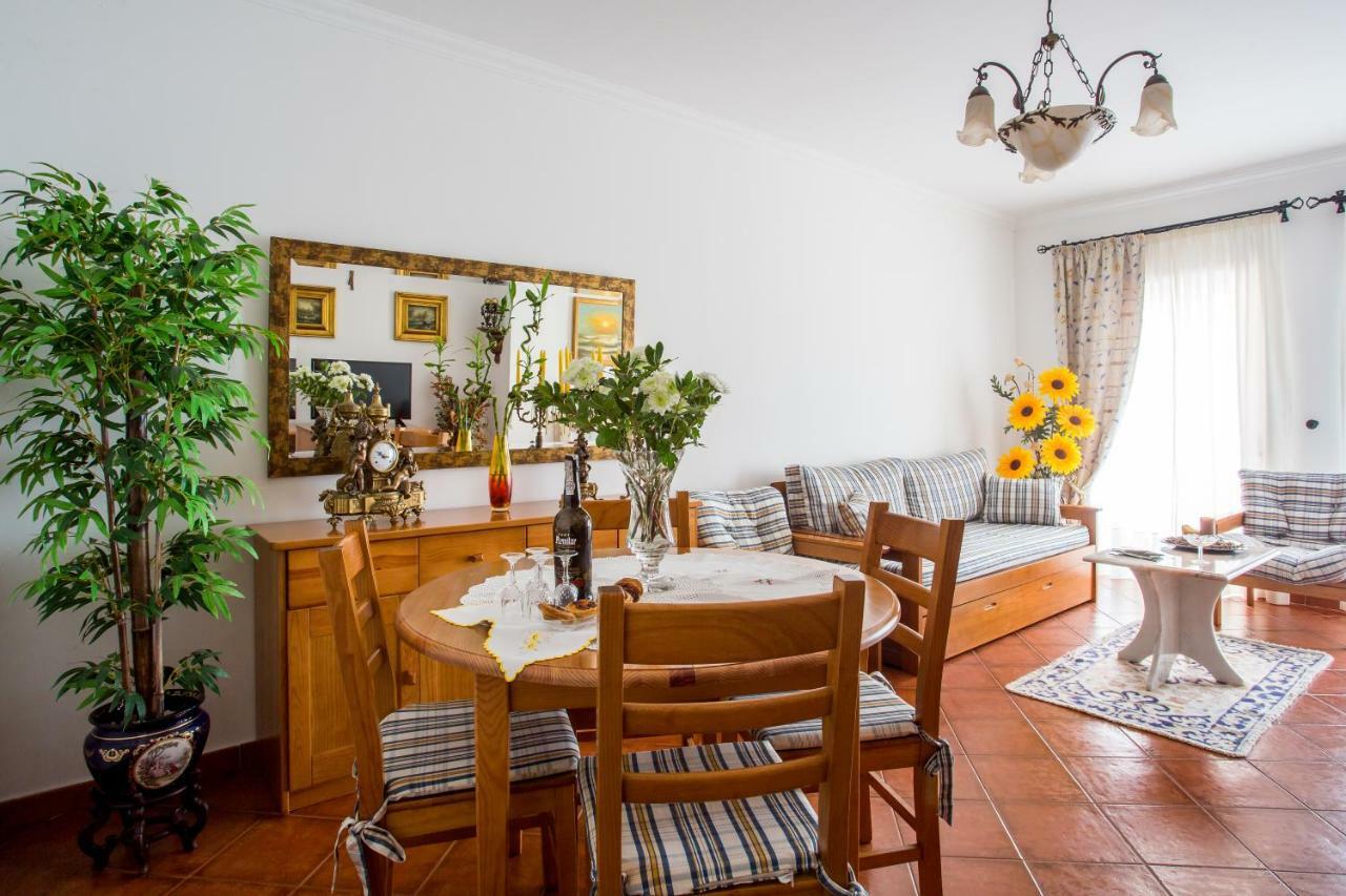 Elegant Sea View Apartment Nazaré Kültér fotó