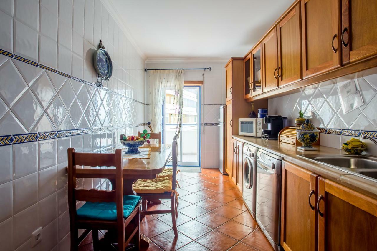 Elegant Sea View Apartment Nazaré Kültér fotó