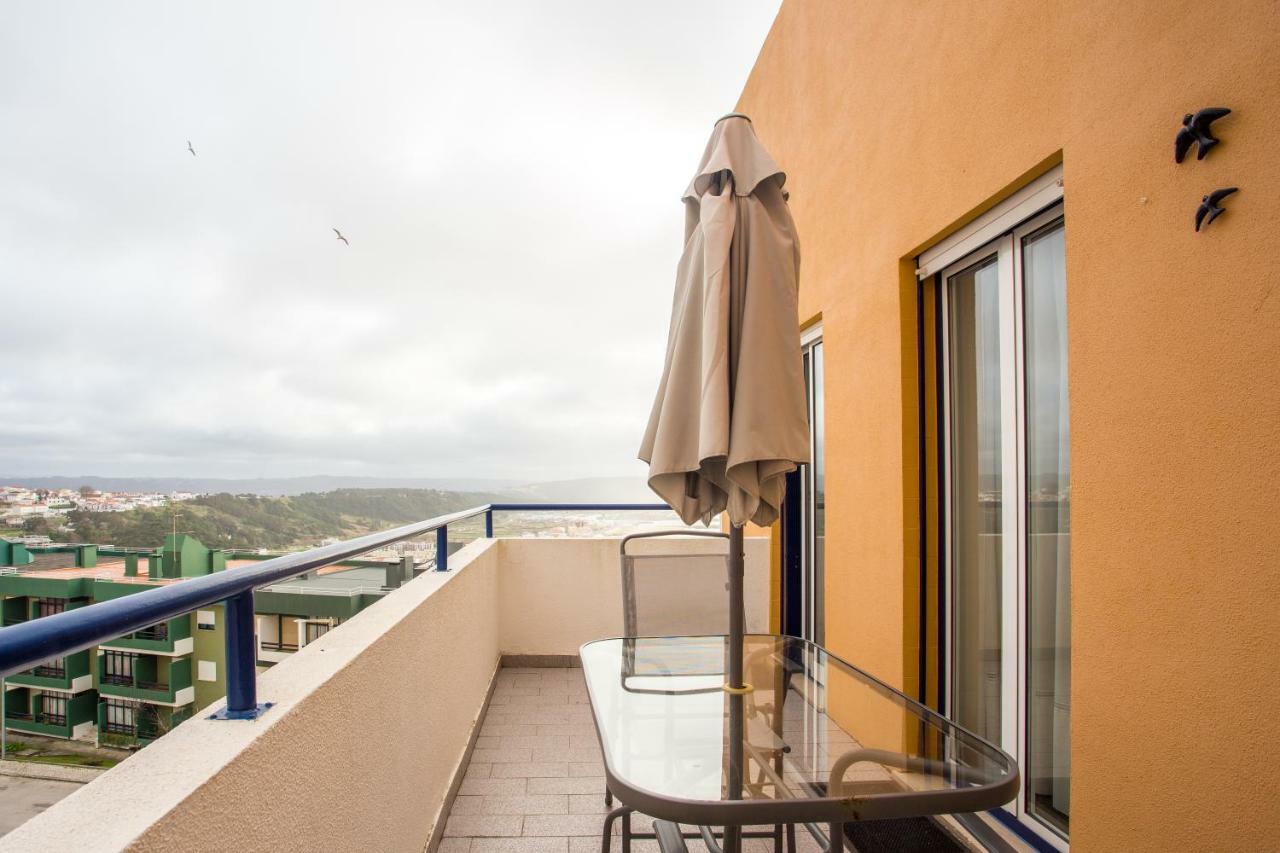 Elegant Sea View Apartment Nazaré Kültér fotó